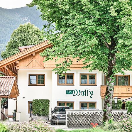 Ferienwohnungen "Zur Wally" Garmisch-Partenkirchen Esterno foto